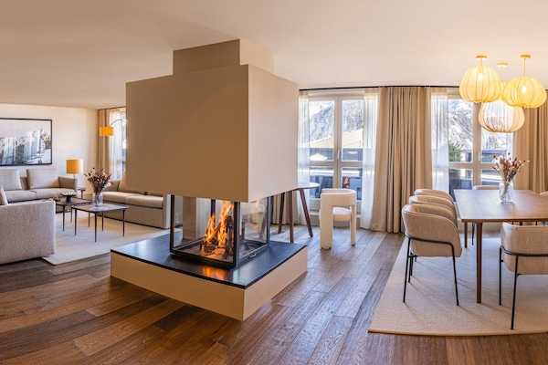 Kattohuoneisto, vuoristonäköala | Oleskelualue | Taulutelevisio, iPod-telakointiasema, maksullisia elokuvia