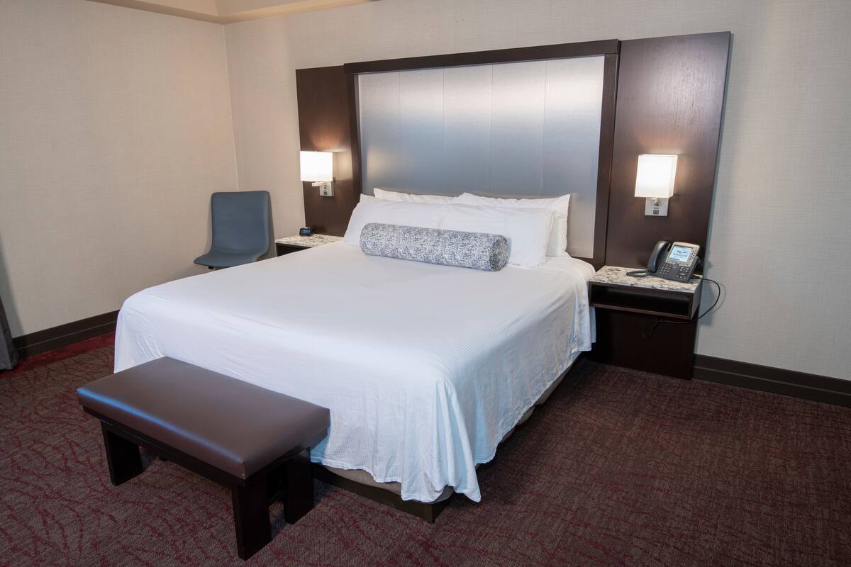 Chairman Suite | 1 bedroom, premium bedding, in-room safe, iron/ironing board