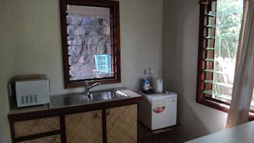 Executive Room | In-room safe, iron/ironing board, cribs/infant beds, rollaway beds