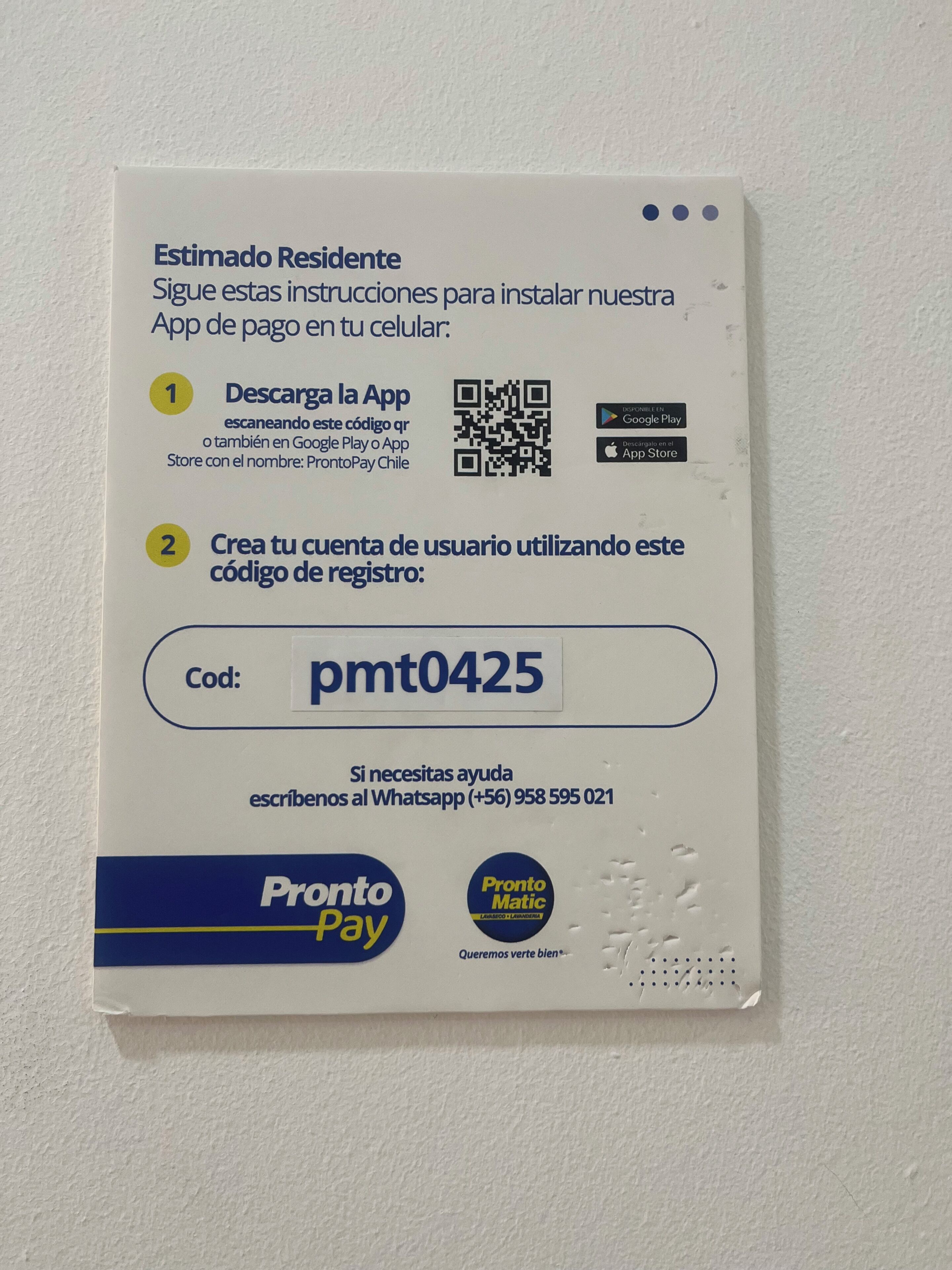 Ein QR-Code und Hinweise zum Herunterladen der Pronto Pay App.