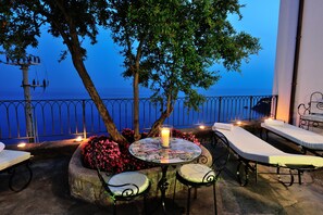 Terrace/patio - La Casa del Melograno (Furore)