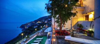 La Casa del Melograno