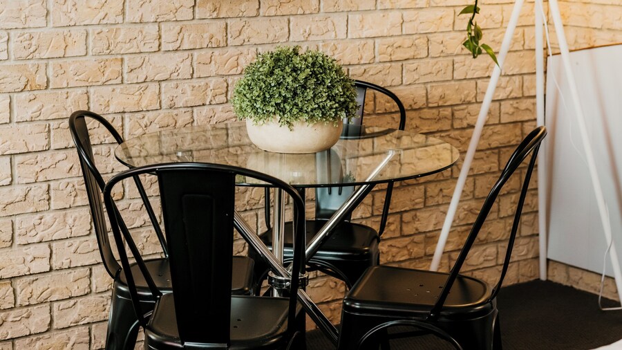 Kennedy Drive Boutique Motel - Close To City Centre & Airport