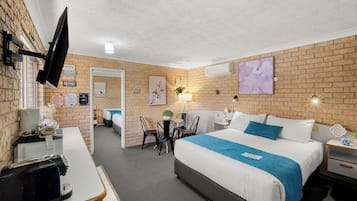 Executive Two-Bedroom Suite- Non-Pet Friendly | Premium bedding, pillow-top beds, minibar, in-room safe