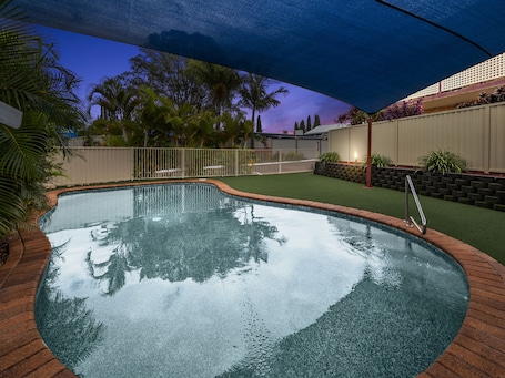 Outdoor pool, open 7:00 AM to 8:00 PM, sun loungers