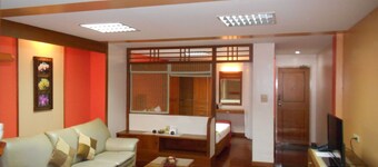 BS Court Boutique Residence