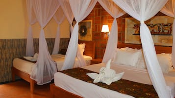 Habitació estàndard | Escriptori, llits addicionals, wifi gratuïta i roba de llit