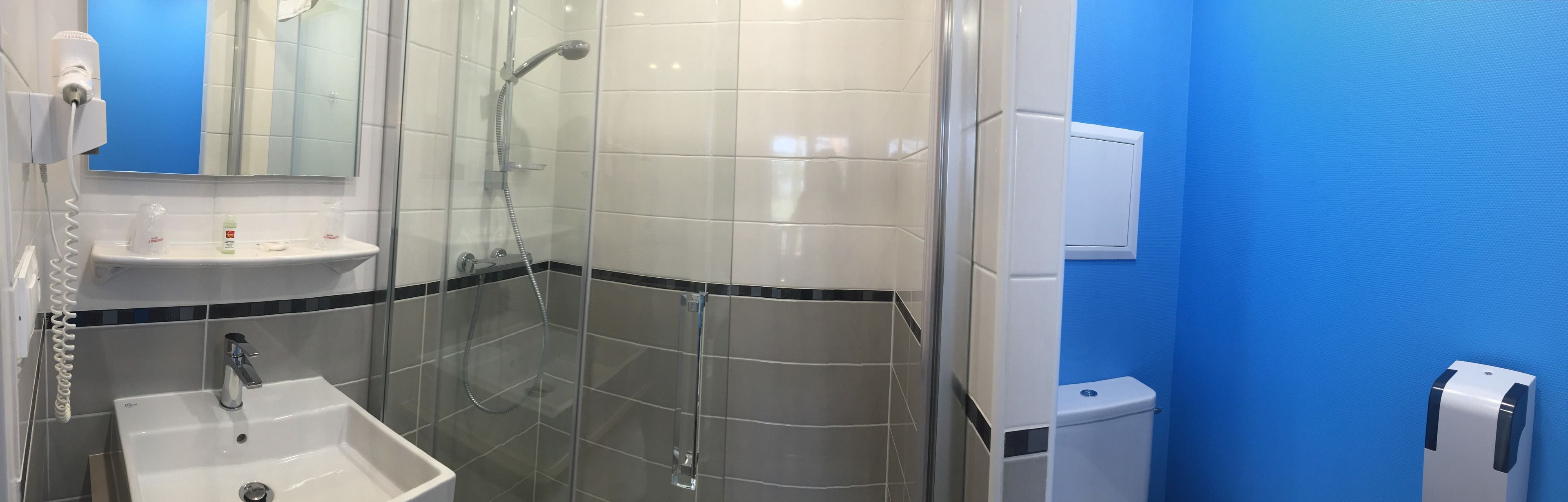 superior double room, balcony | bathroom | hair dryer, towels