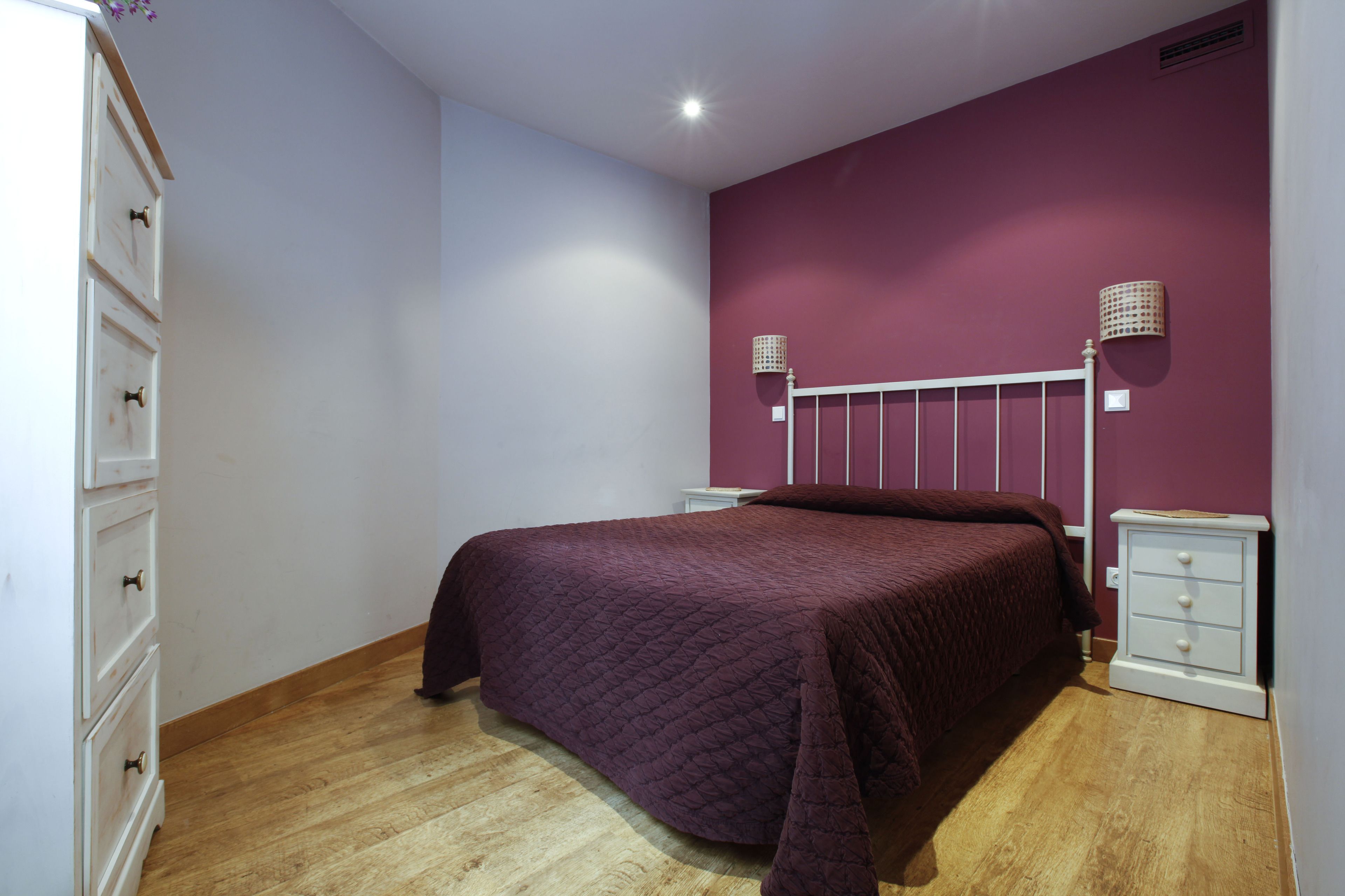 Basic-Apartment, 1 Schlafzimmer, Blick auf den Innenhof (3 people) | Bügeleisen/Bügelbrett, Babybetten, kostenloses WLAN