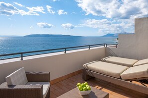 Room for 2 Seaview | View from room - Valamar Meteor Hotel (Makarska)