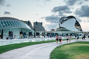 Hiking - Room Mate Oliveira – City Centre, Valencia (Valencia)