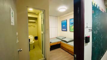 Chambre Club avec lits jumeaux | Literie fournie
