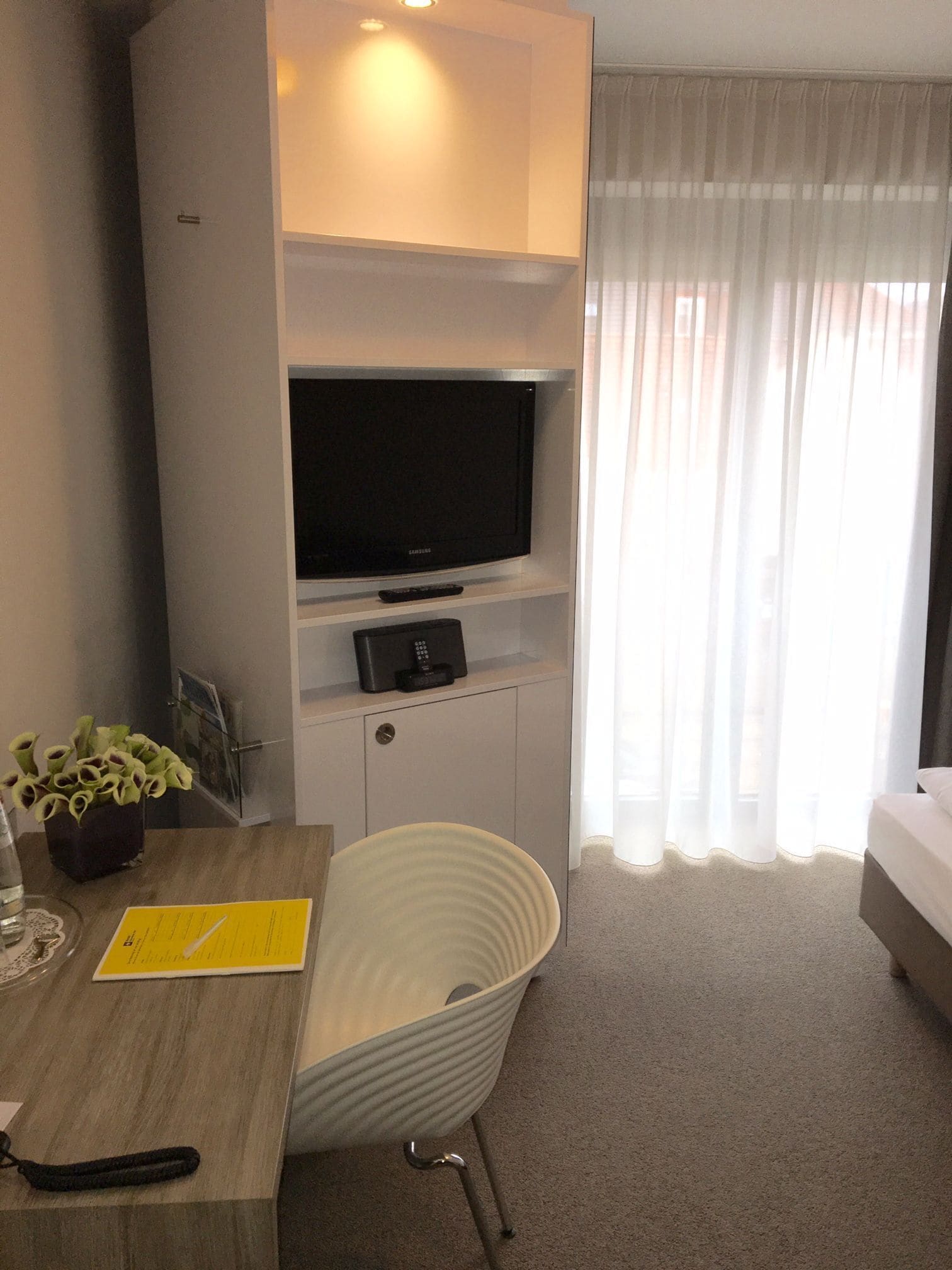 basic single room | in-room safe, desk, blackout curtains, soundproofing