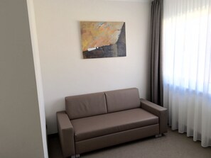 Business-Zimmer, zum Innenhof hin