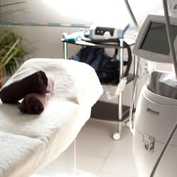 Sauna, Turkish bath/hammam, body treatments, hydrotherapy, aromatherapy