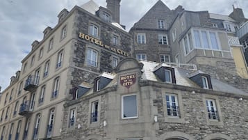 Façade de lâhĂ©bergement