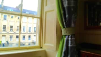 Classic Double Room Single Use, 1 Double Bed | Individually decorated, desk, iron/ironing board, free WiFi