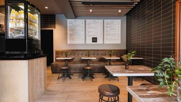 Daily cooked-to-order breakfast for a fee