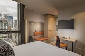 EstĂșdio | 2 quartos, roupas de cama premium, camas com colchĂ”es pillow-top