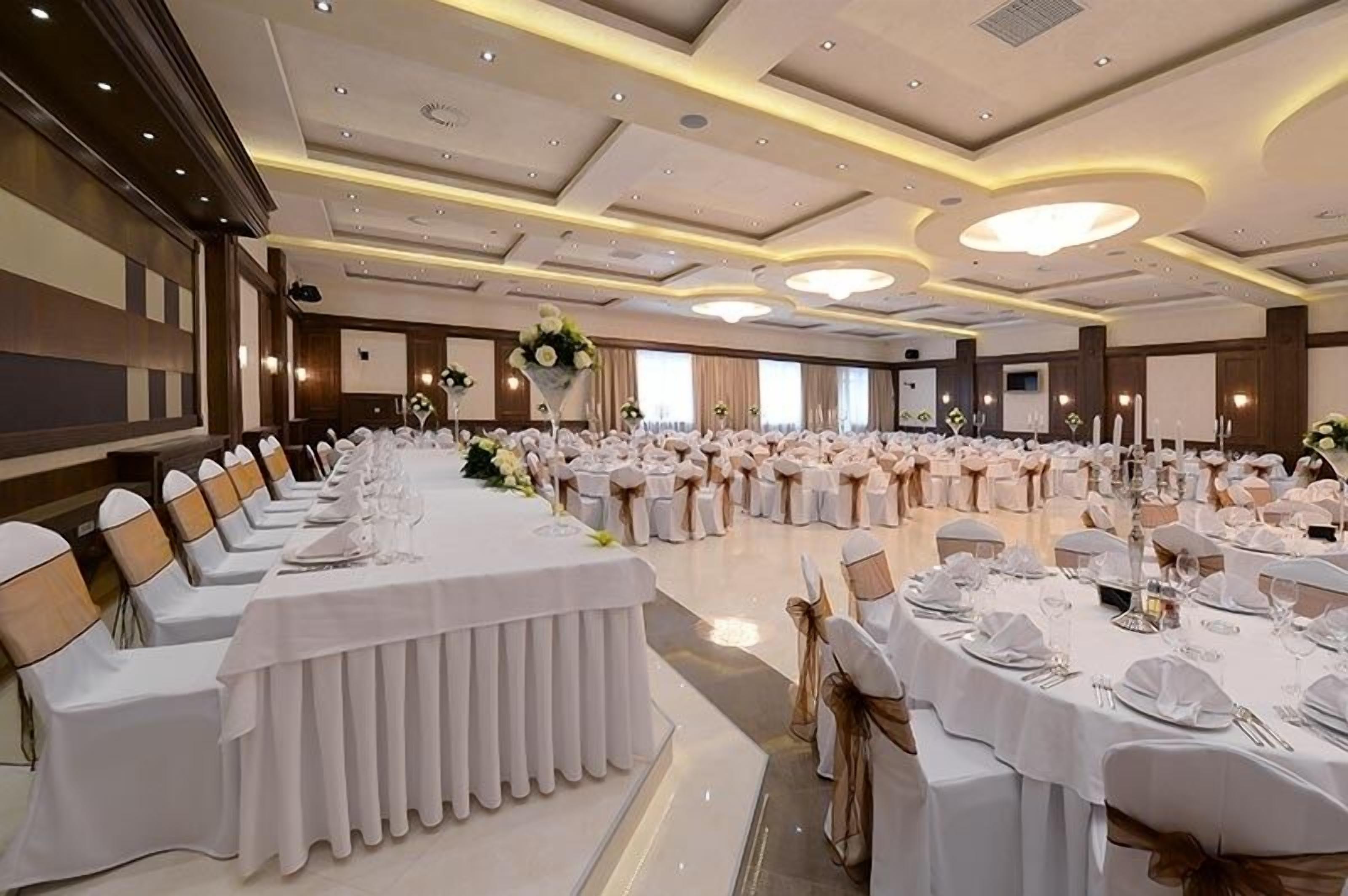 banquet hall