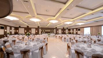 Banquet hall