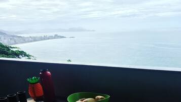 Vista a la playa o el mar