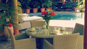 Unclassified image, 2 of 38, button - Le Alaimoana Hotel (Apia)