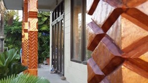 Unclassified image, 3 of 38, button - Le Alaimoana Hotel (Apia)