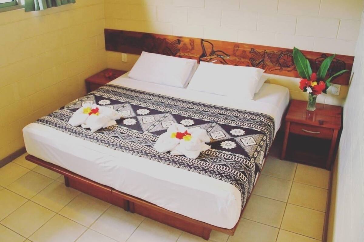 Premium bedding, bed sheets
