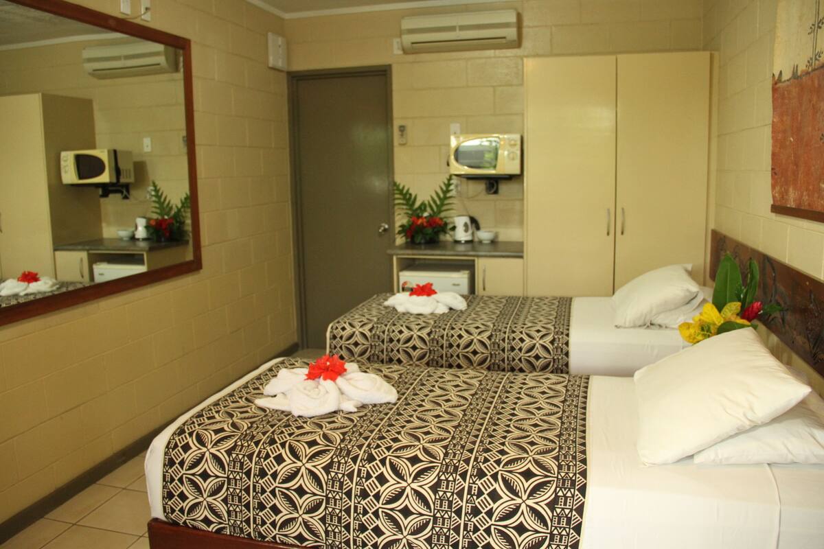 Premium bedding, bed sheets
