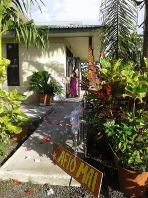 Property grounds - Le Alaimoana Hotel (Apia)