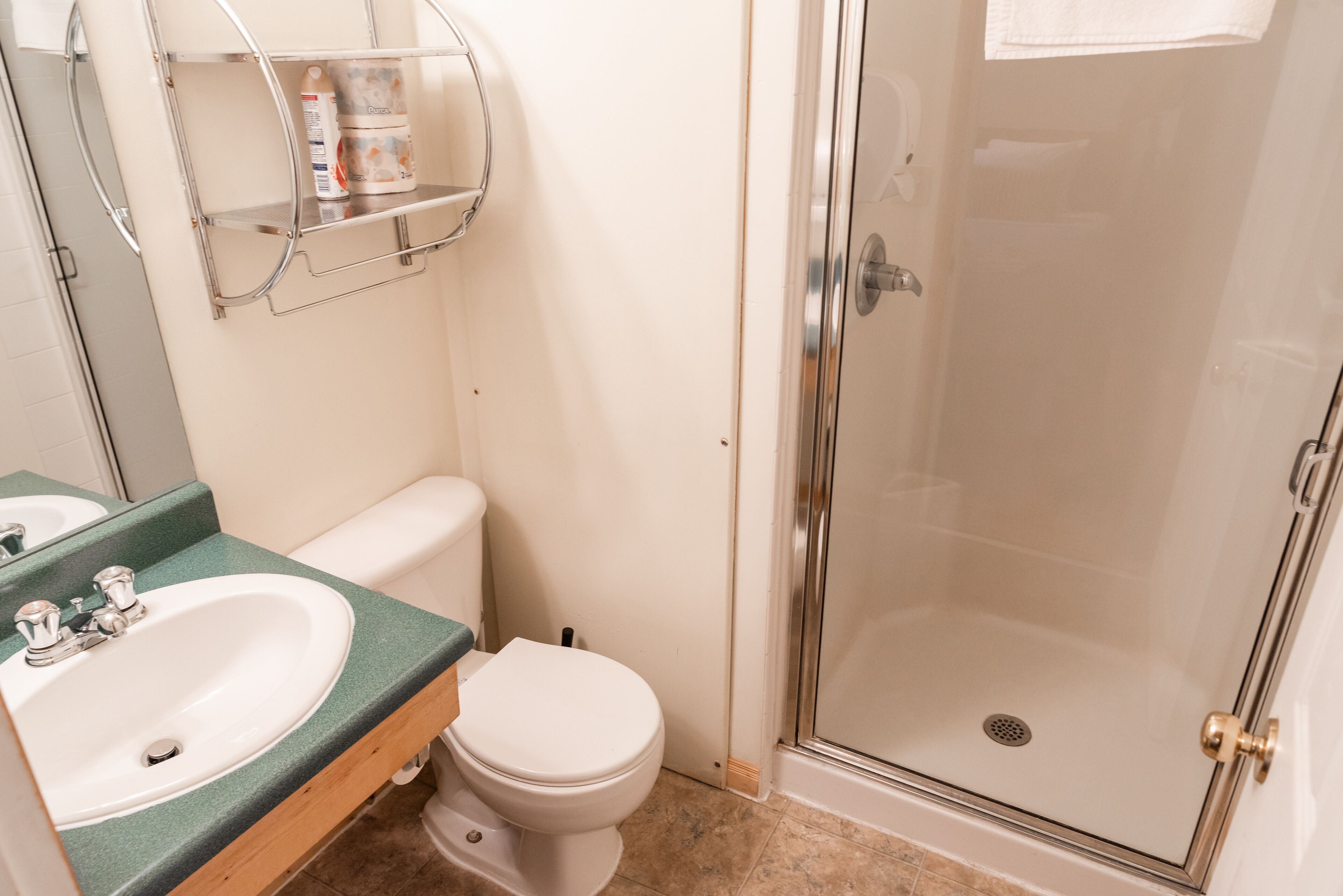 Photo - HI Banff Alpine Centre - Hostel