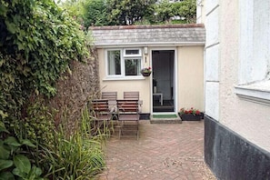 Apartment, 2 Bedrooms (Garden Apartment) - Clydesdale Apartments (Torquay)