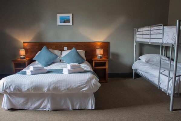 Quadruple Room, Ensuite (Large/Family Room)