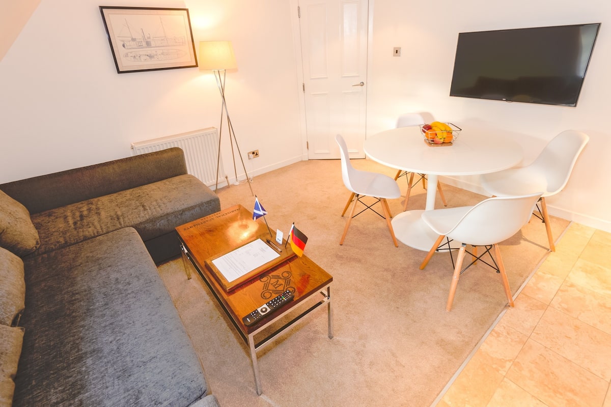 Premium Apartment, Private Bathroom (3 Bedroom)