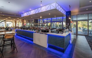 Bar (en la propiedad)