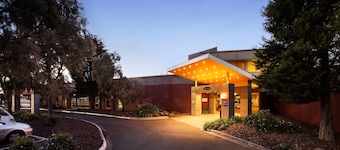 Nightcap at Coolaroo Hotel