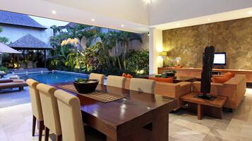 Villa, 2 Bedroom Private Pool (Frangipani) | In-room dining