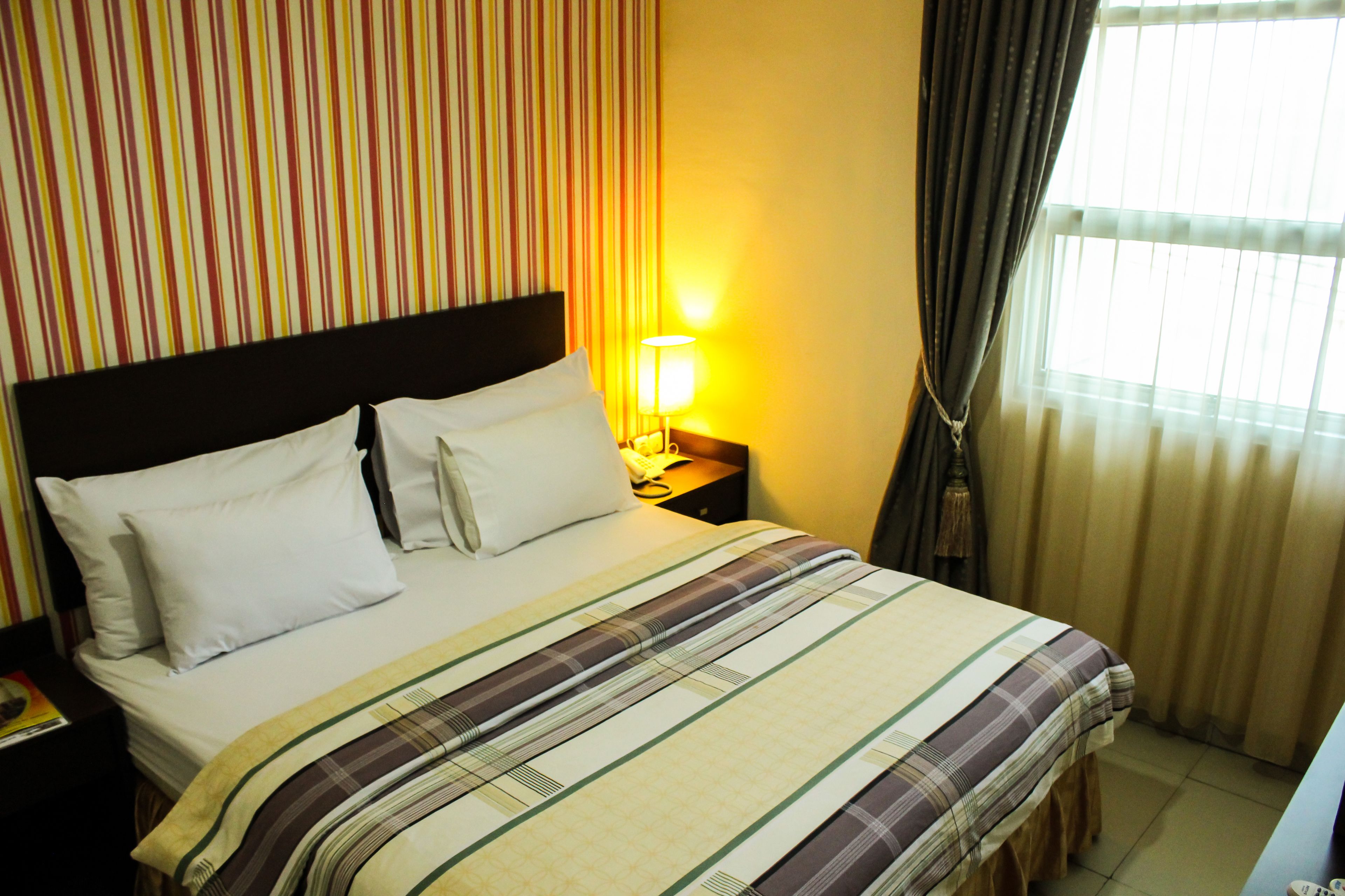 Luxury Suite | Desk, free WiFi