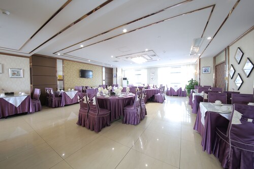 Oubon International Hotel