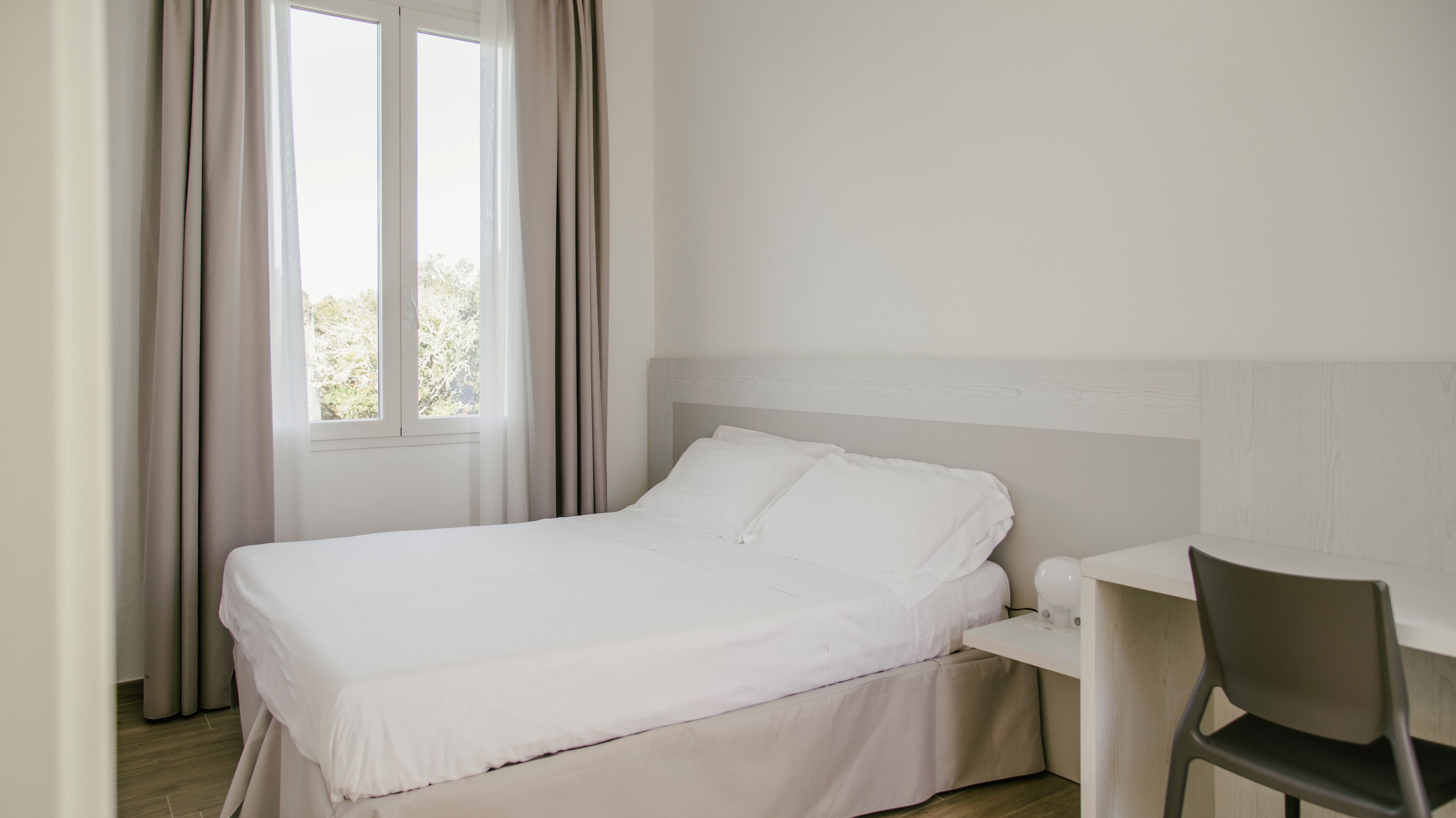 Family Suite | Premium bedding, minibar, in-room safe, iron/ironing board