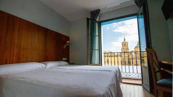 Blackout curtains, cots/infant beds, rollaway beds, free WiFi