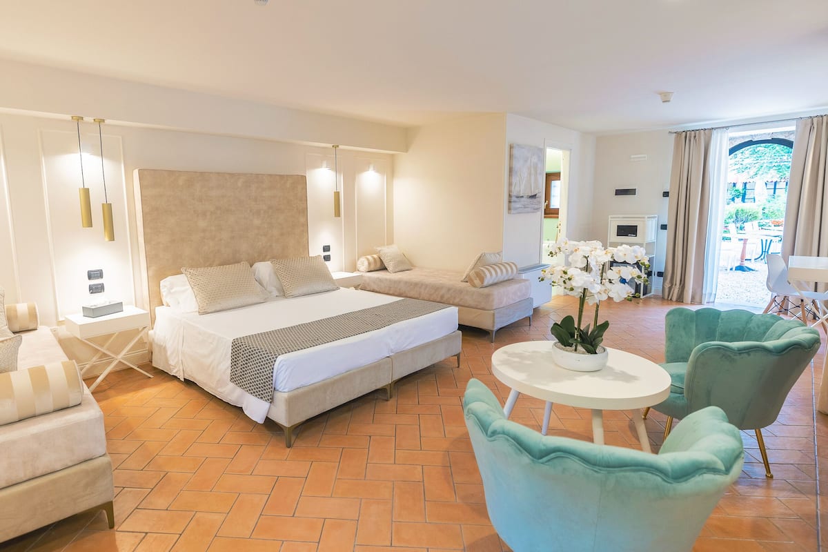 Suite