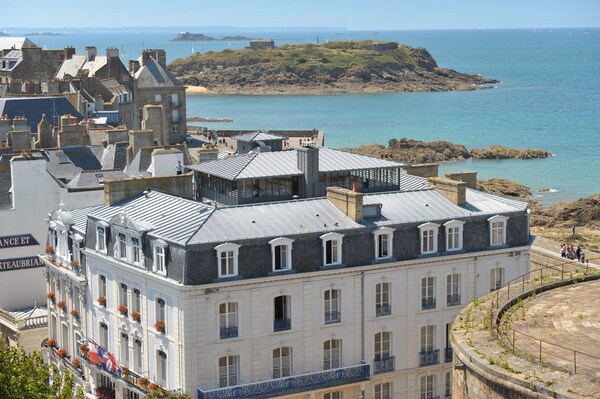 Hôtel France Et Chateaubriand - Saint-Lunaire