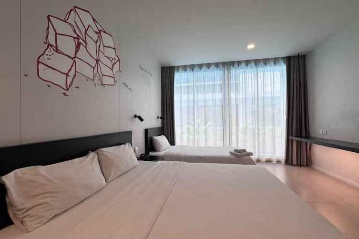 Caja de seguridad en la habitación, wifi gratis y ropa de cama