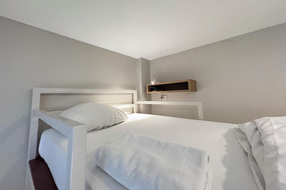 Standard Quadruple Room | 1 bedroom, in-room safe, free WiFi, bed sheets