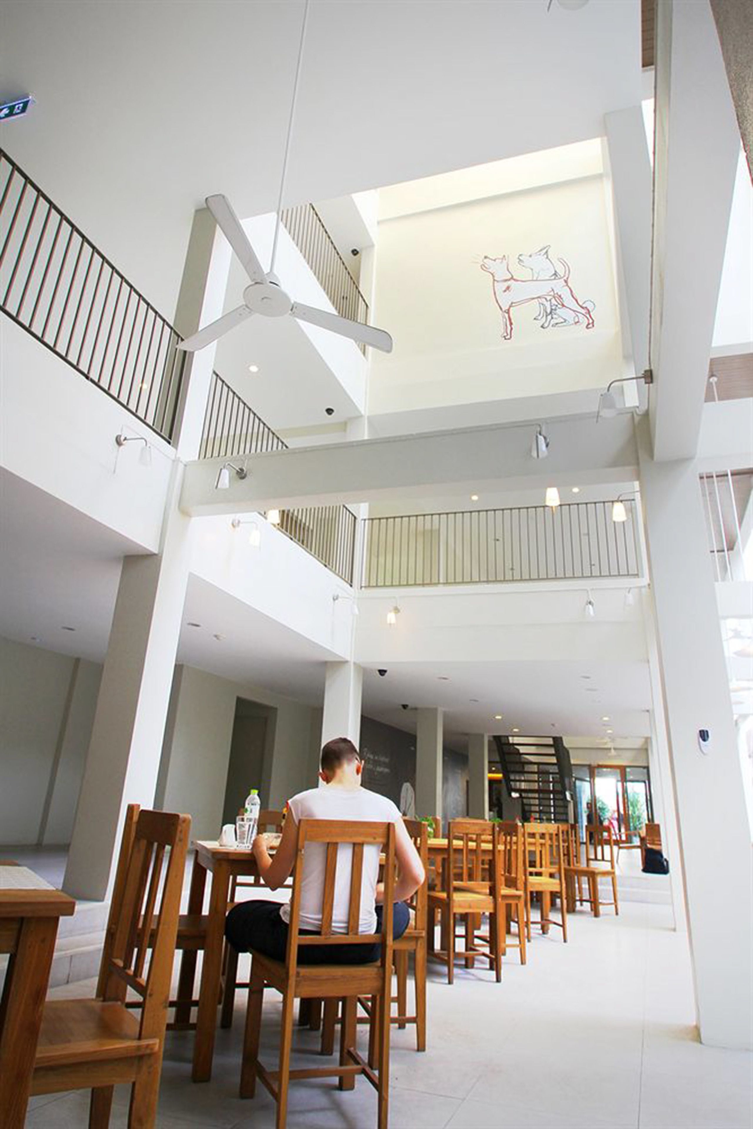 Petit déjeuner anglais servi tous les jours en supplément