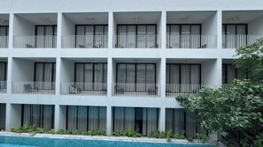 Exterior - CHERN Bangkok (Bangkok)