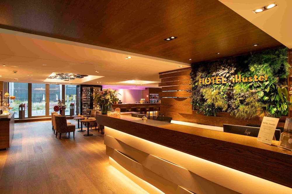 HOTEL illuster - Urban & Local