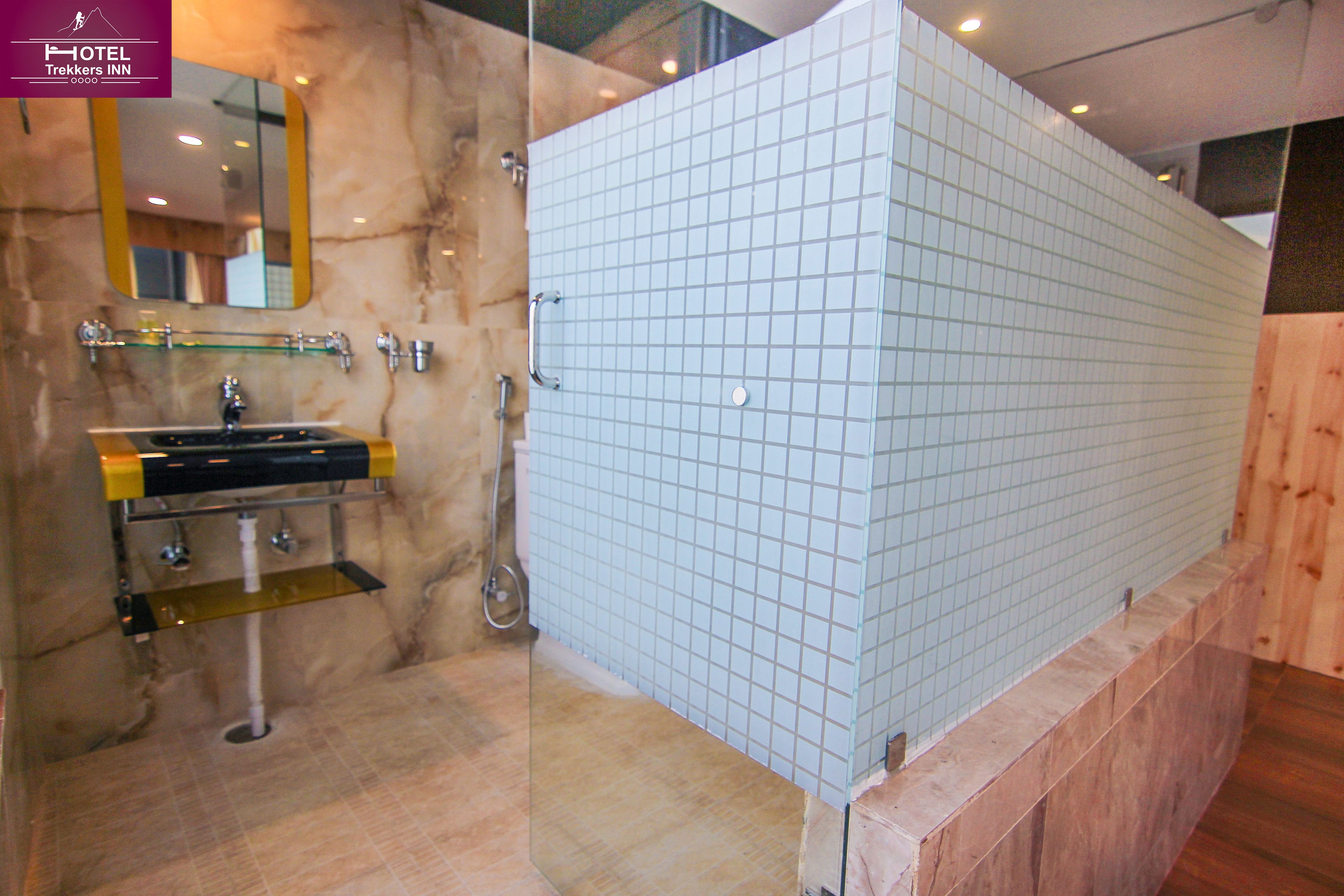 honeymoon suite | bathroom | shower, free toiletries, slippers, towels